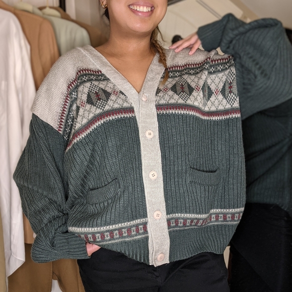 Oversized grandpa knit cardigan/sweater - Picture 1 of 4